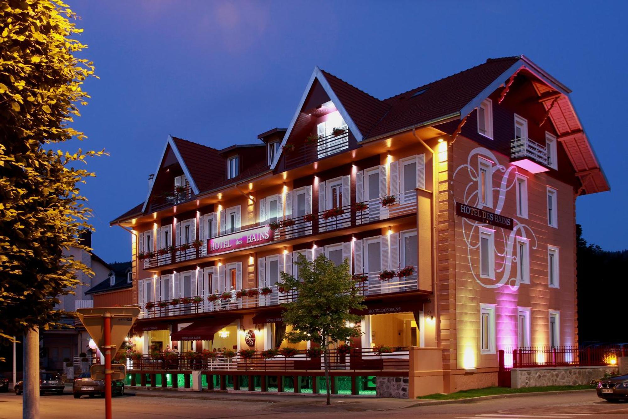 Logis Hotel Des Bains 제라르메르 외부 사진
