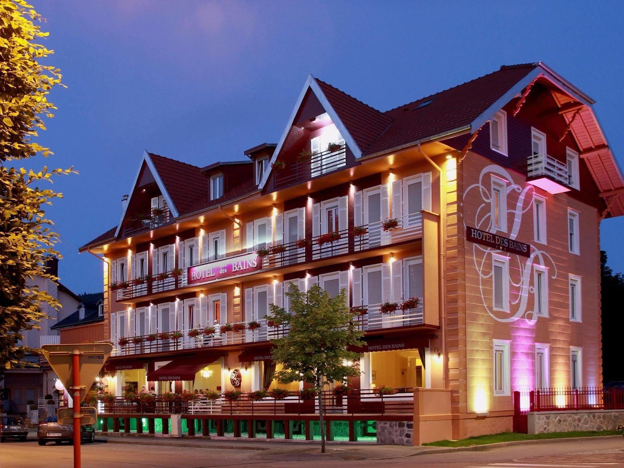 Logis Hotel Des Bains 제라르메르 외부 사진